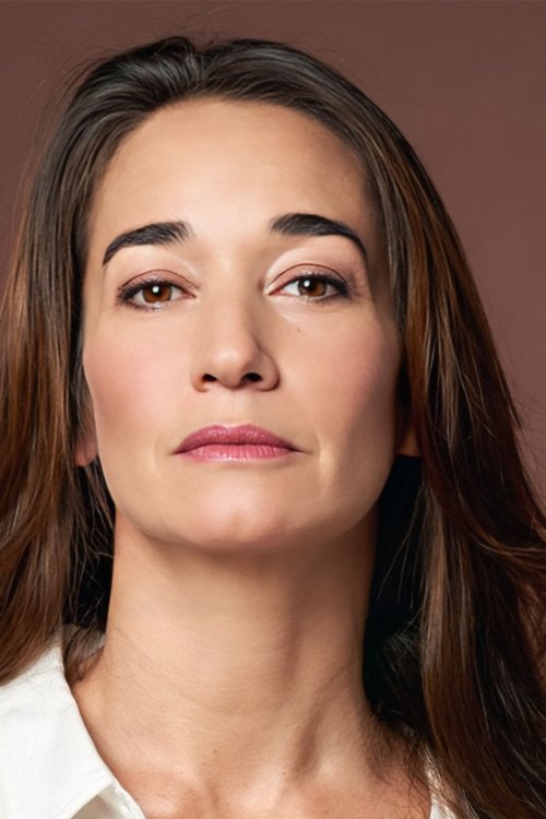 María Ucedo - Acting Profile Photo