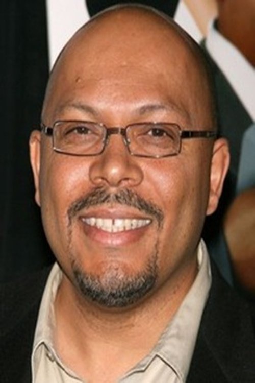 Robert Adetuyi - Writing Profile Photo