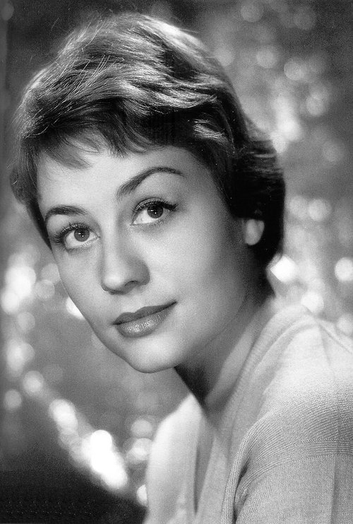 Annie Girardot - Acting Profile Photo