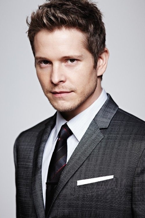 Matt Czuchry - Acting Profile Photo
