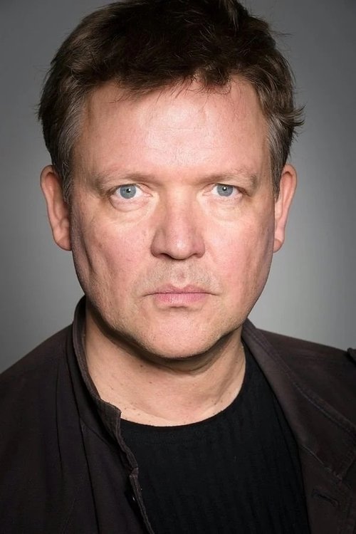 Justus von Dohnányi - Acting Profile Photo