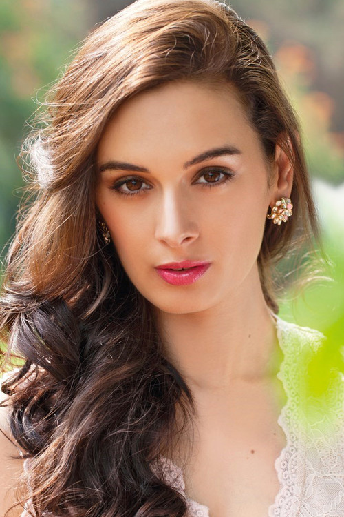 Evelyn Sharma - Acting Profile Photo