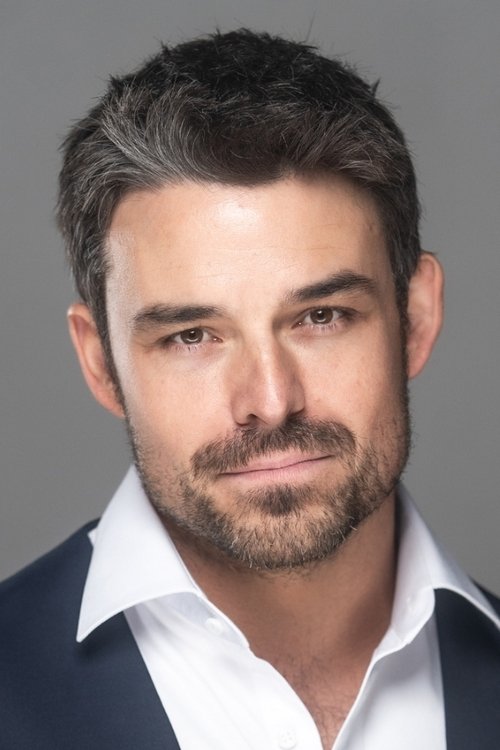 Jesse Hutch - Acting Profile Photo
