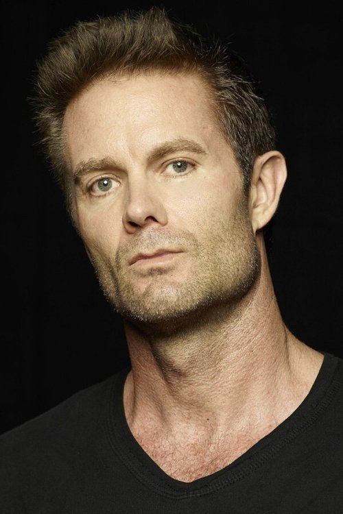 Garret Dillahunt - Acting Profile Photo