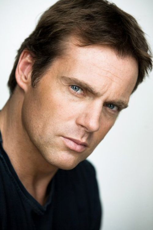Michael Shanks - Acting Profile Photo