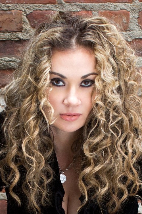 Dana Fuchs - Acting Profile Photo