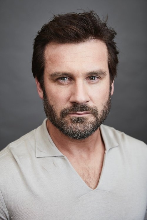 Clive Standen - Acting Profile Photo