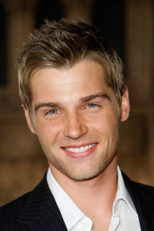 Mike Vogel - Acting Profile Photo