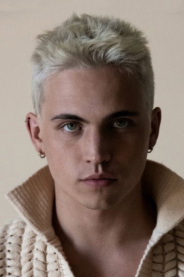 Tanner Buchanan - Acting Profile Photo