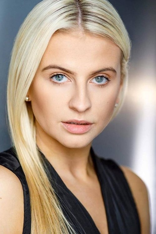 Georgia Woodthorpe - Acting Profile Photo