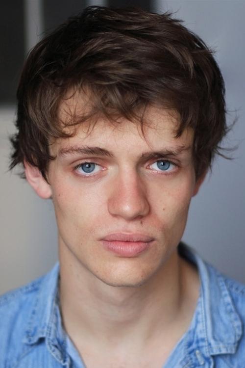 Oscar Lesage - Acting Profile Photo