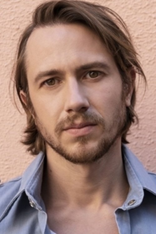 Bastien Bouillon - Acting Profile Photo