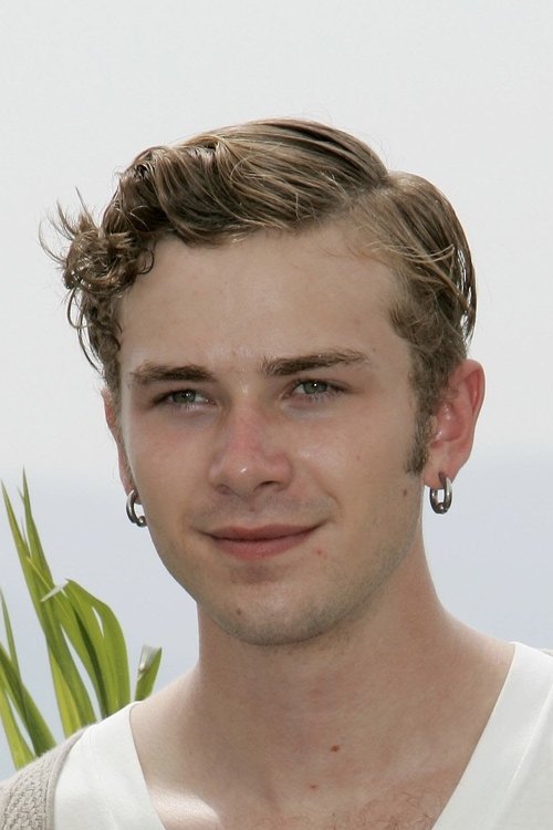 Elias McConnell - Acting Profile Photo