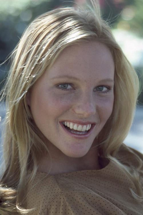 Amy Steel - Acting Profile Photo