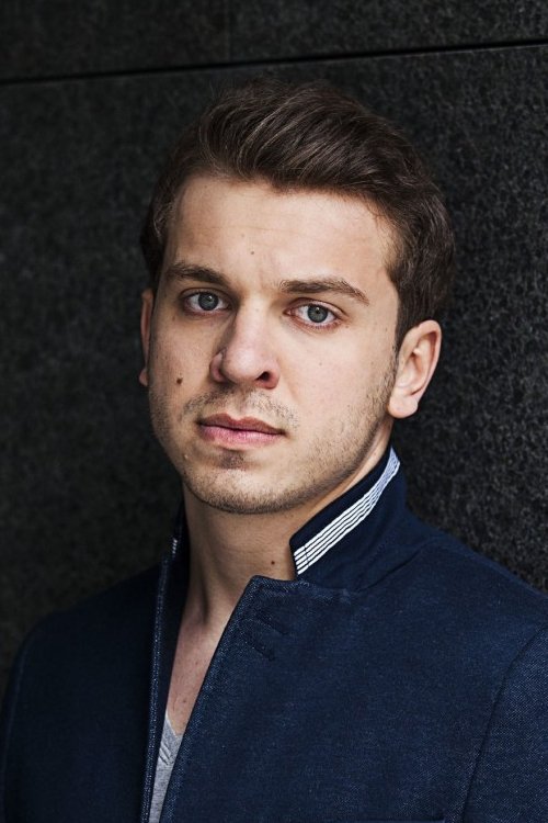 Edin Hasanović - Acting Profile Photo