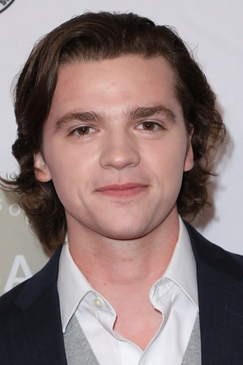 Joel Courtney - Acting Profile Photo