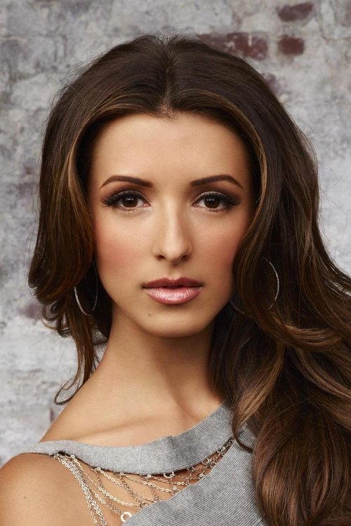 India de Beaufort - Acting Profile Photo