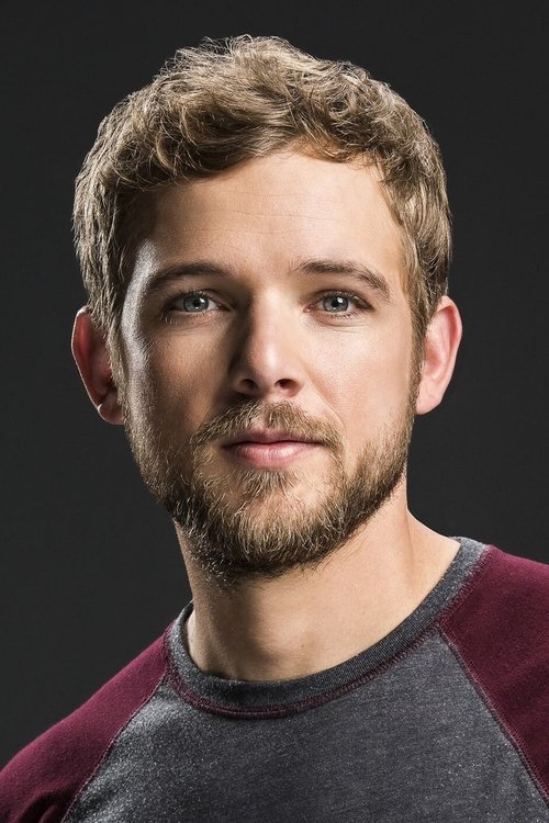 Max Thieriot - Acting Profile Photo