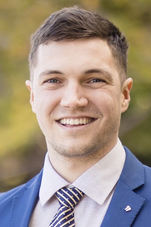 Chris Massoglia - Acting Profile Photo