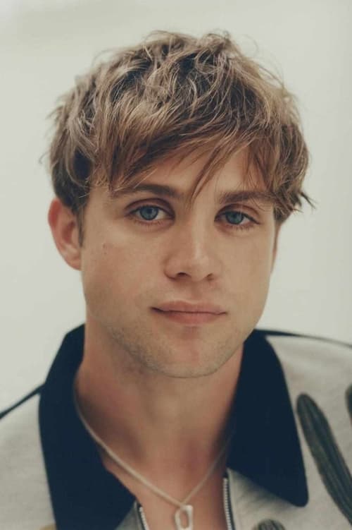 Leo Woodall - Acting Profile Photo