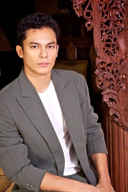 Rocky Salumbides - Acting Profile Photo