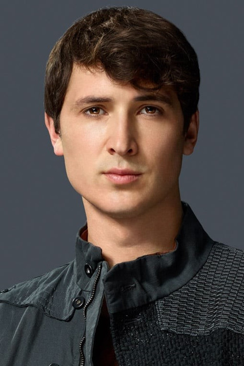 Ben Lloyd-Hughes - Acting Profile Photo