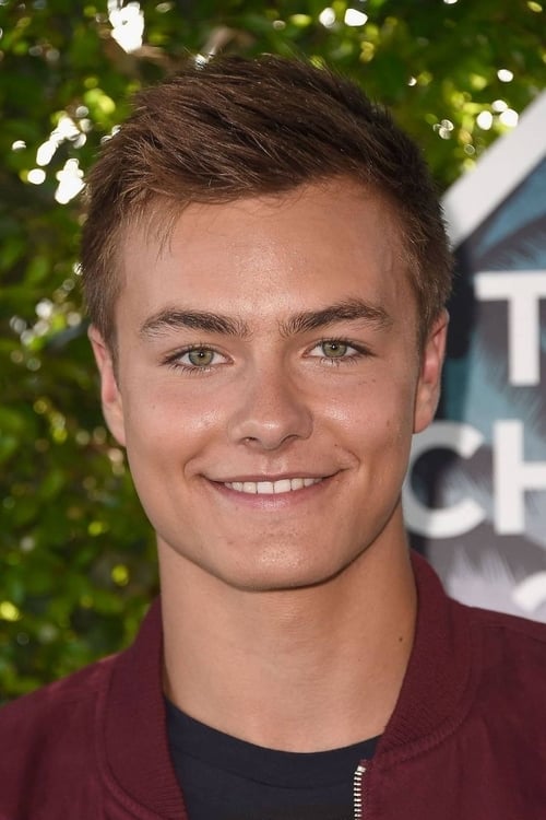 Peyton Meyer - Acting Profile Photo