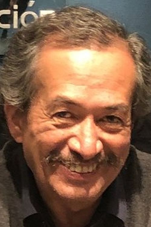 Erando González - Acting Profile Photo