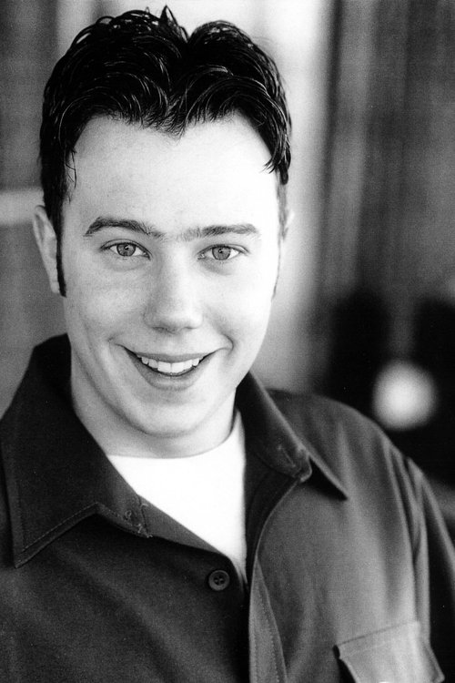 Sam Easton - Acting Profile Photo