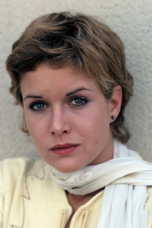 Season Hubley - Acting Profile Photo