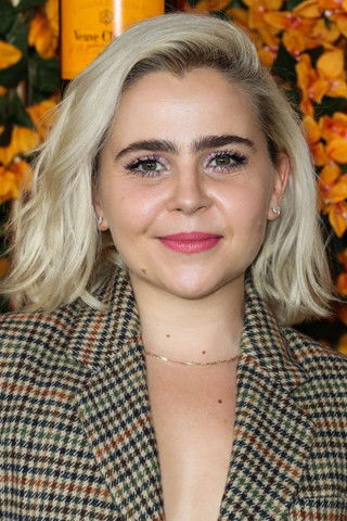 Mae Whitman - Acting Profile Photo