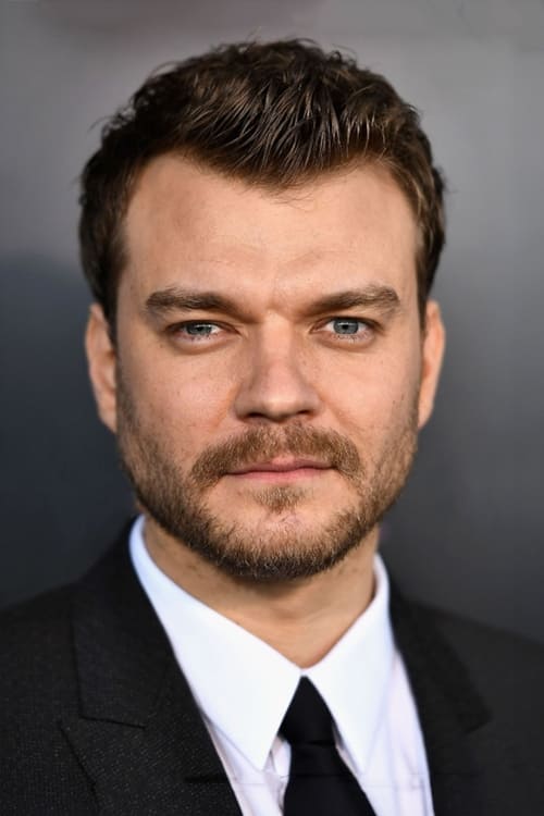 Pilou Asbæk - Acting Profile Photo