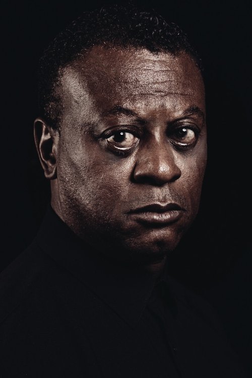 Jaymes Butler - Acting Profile Photo