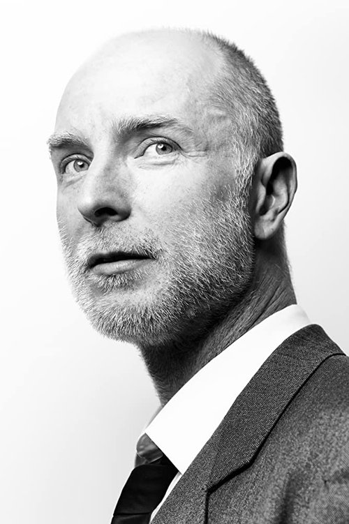 Hugo Armstrong - Acting Profile Photo