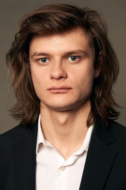 Charlie Tahan - Acting Profile Photo