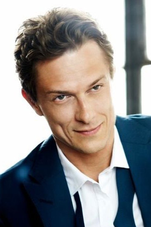 Peter Stebbings - Acting Profile Photo