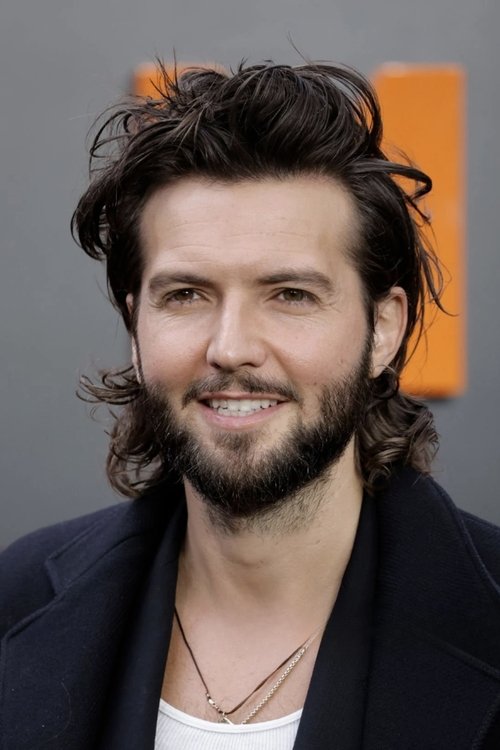 Guy Burnet - Acting Profile Photo