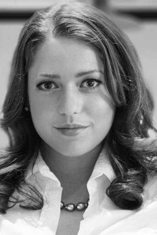 Liesel Matthews - Acting Profile Photo