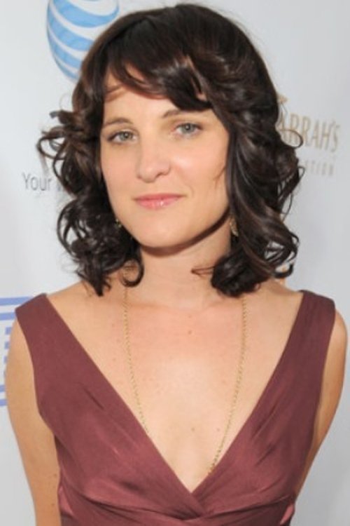 Nicol Paone - Acting Profile Photo