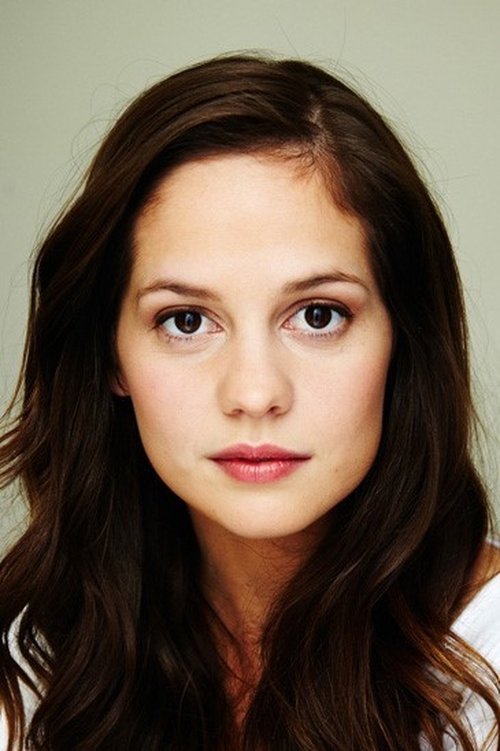 Melanie Zanetti - Acting Profile Photo