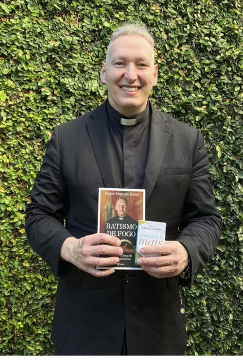 Padre Marcelo Rossi - Acting Profile Photo