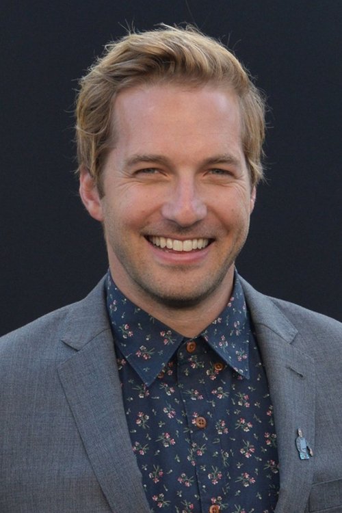 Ryan Hansen - Acting Profile Photo