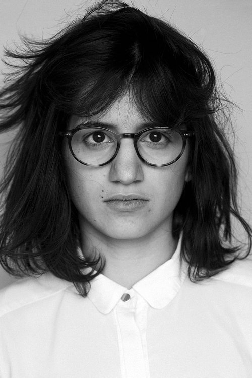 Aloïse Sauvage - Acting Profile Photo