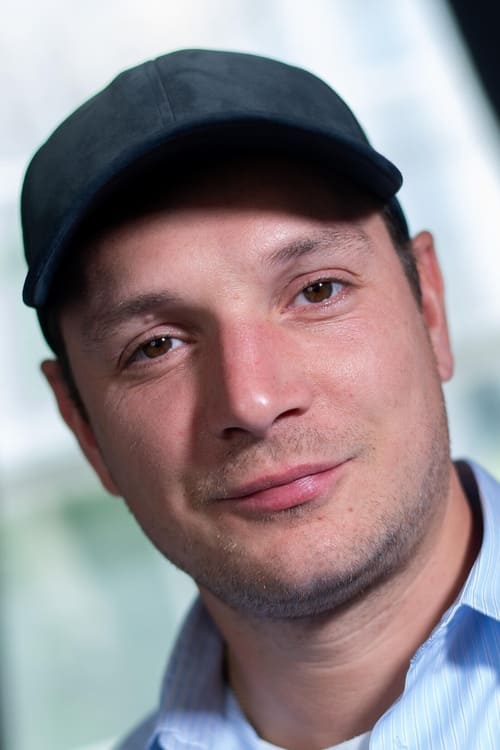 Alexis Manenti - Acting Profile Photo