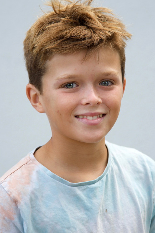 Finn Guegan - Acting Profile Photo