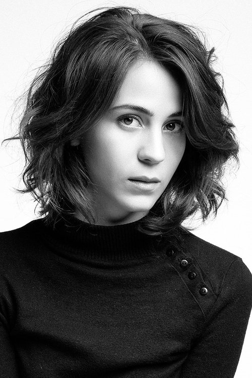 Cassandra Ciangherotti - Acting Profile Photo