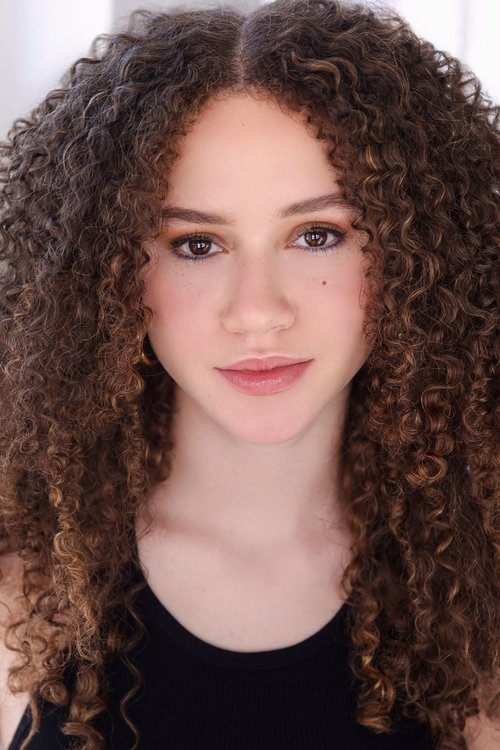 Chloe Coleman - Acting Profile Photo