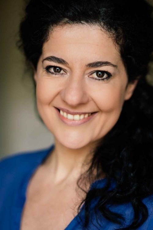 Anita Vettesse - Acting Profile Photo
