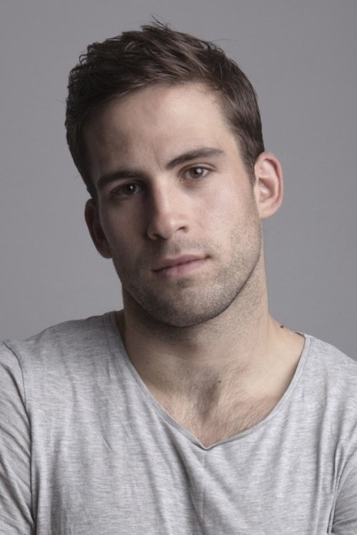 Dino Fetscher - Acting Profile Photo