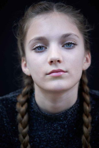Ella Päffgen - Acting Profile Photo